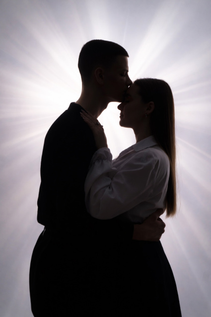 Заказать фотосессию Love Story в студии от компании Fashion Box в Омске

 – фото № 5