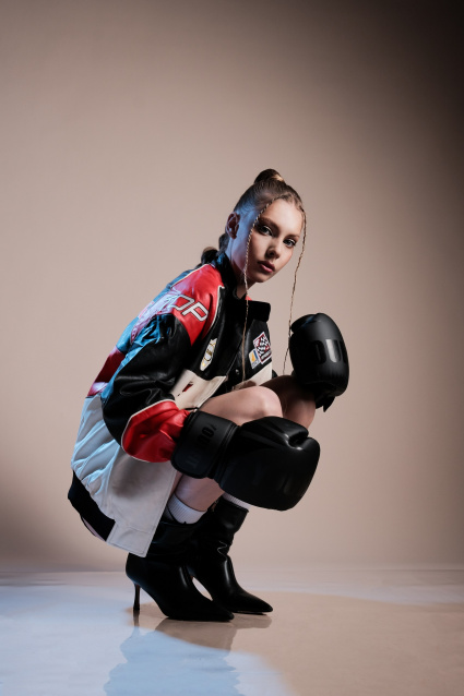 Заказать фотосессию Love Story в студии от компании Fashion Box в Омске

 – фото № 15