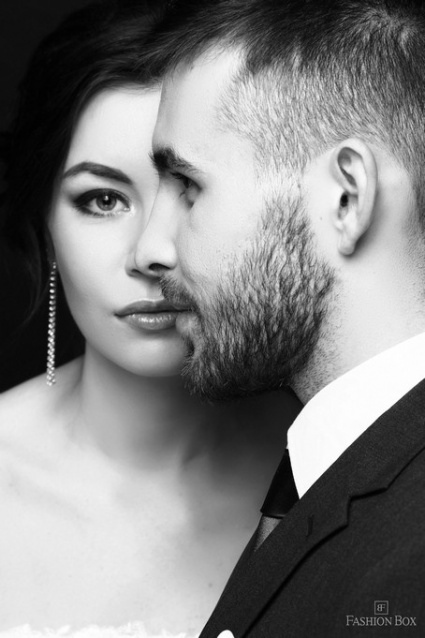 Заказать фотосессию Love Story в студии от компании Fashion Box в Омске

 – фото № 2